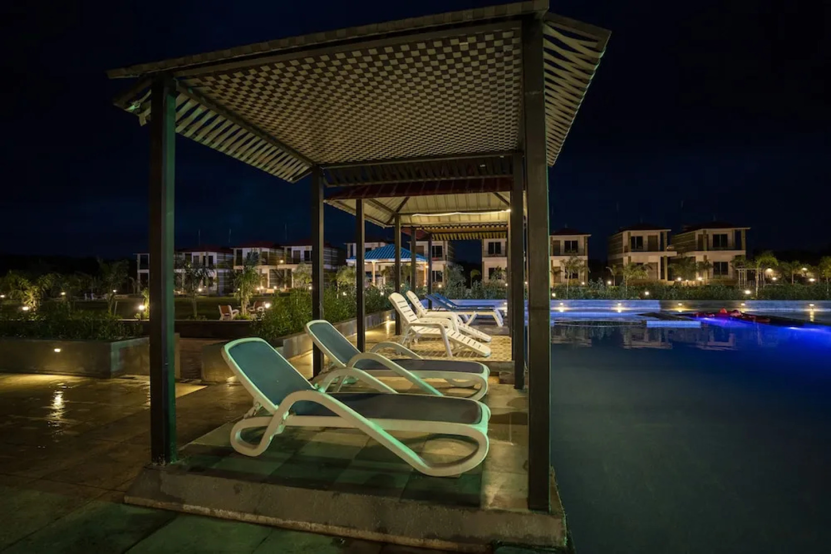 The Comfort Gir Resort