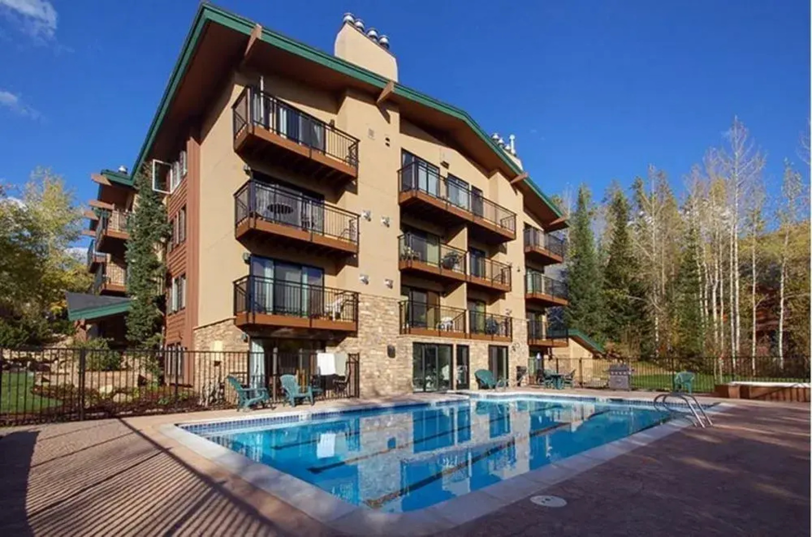 Scandinavian Lodge and Condominiums