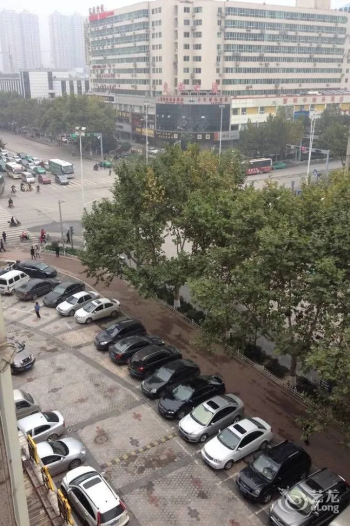 Shidai Wangchao Hotel