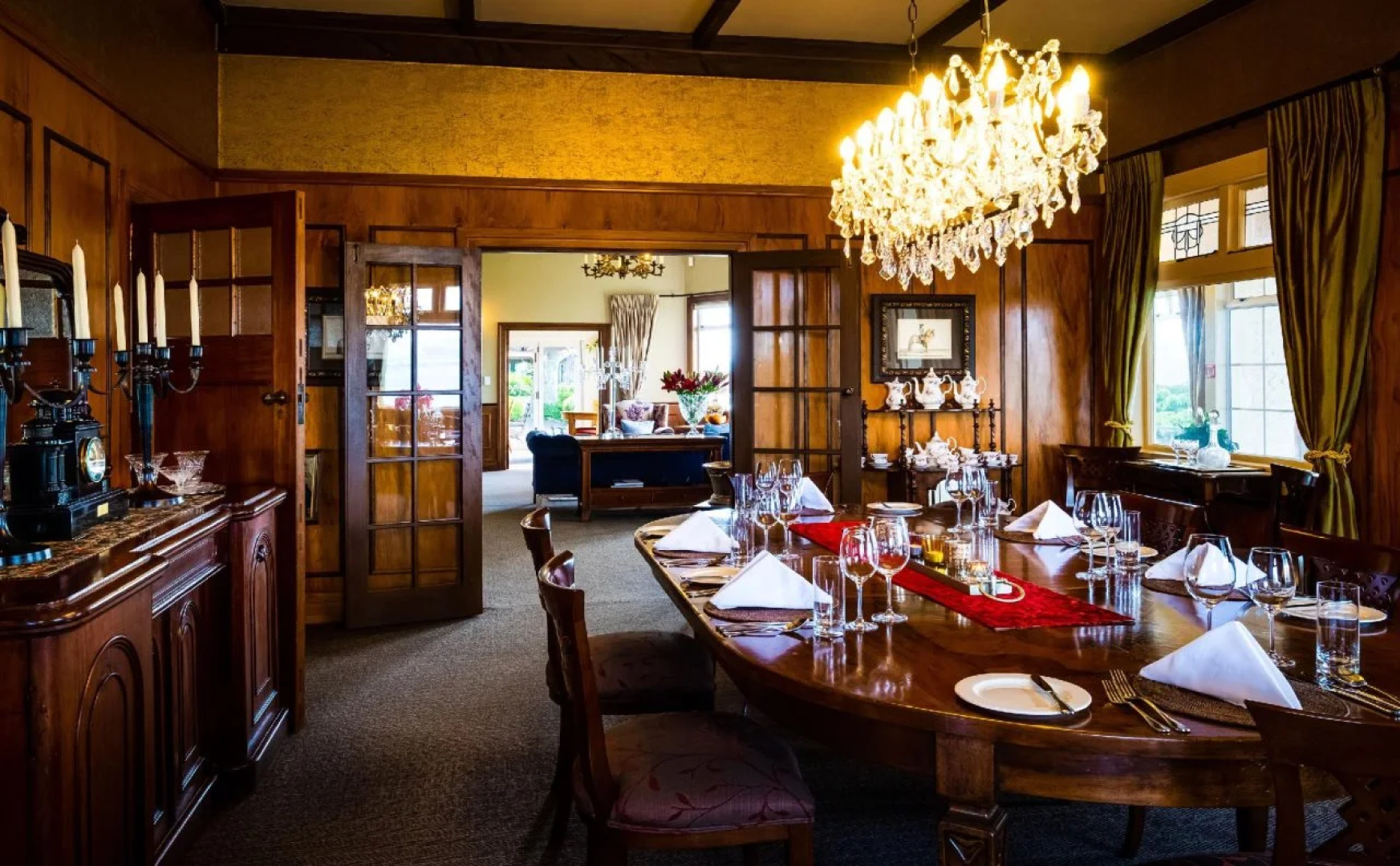 On The Point - Lake Rotorua