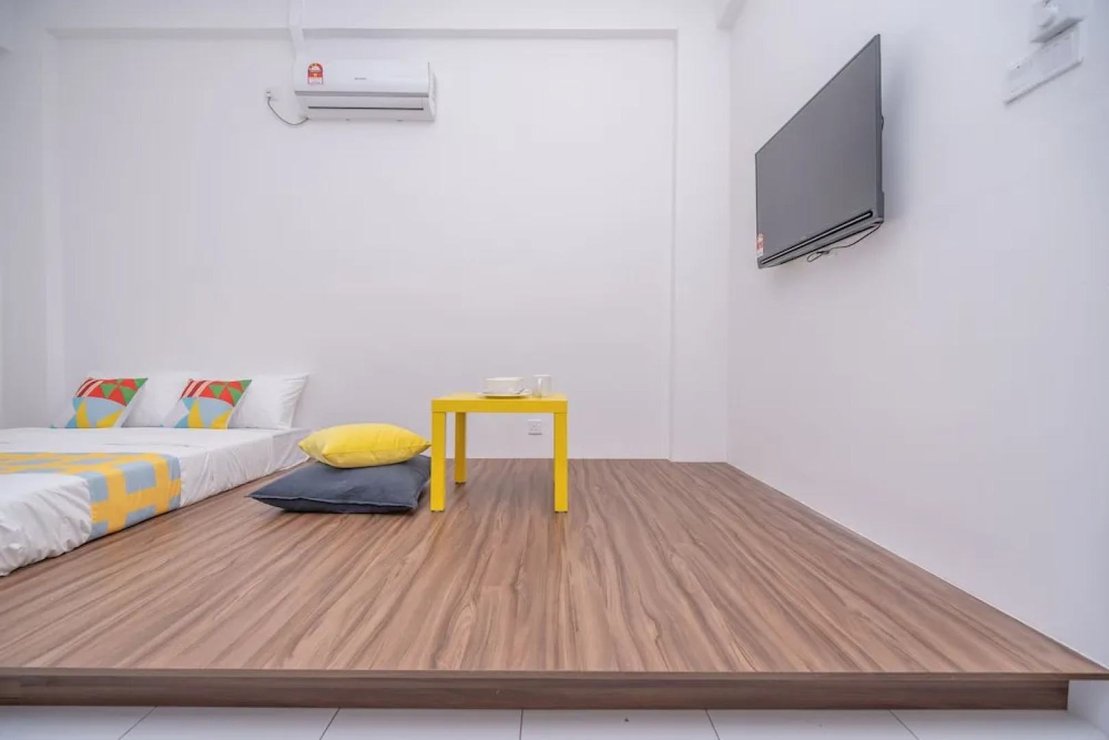 Oyo Home 89574 Studio Imperio