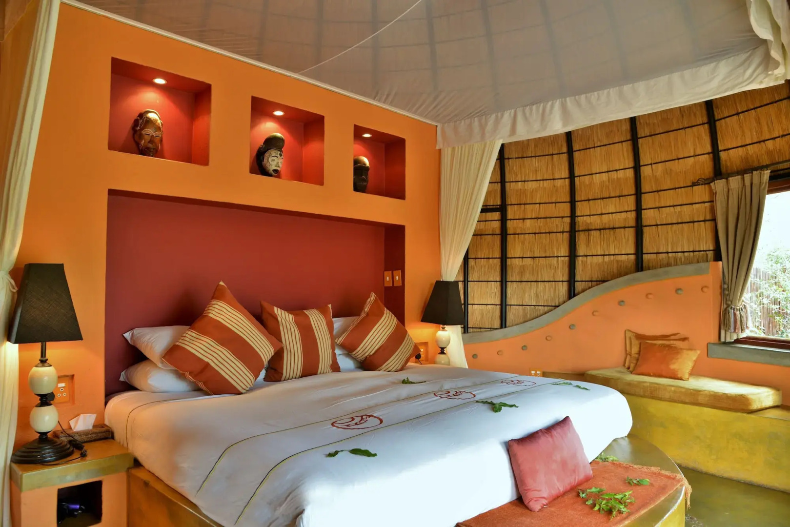 Hoyo Hoyo Safari Lodge