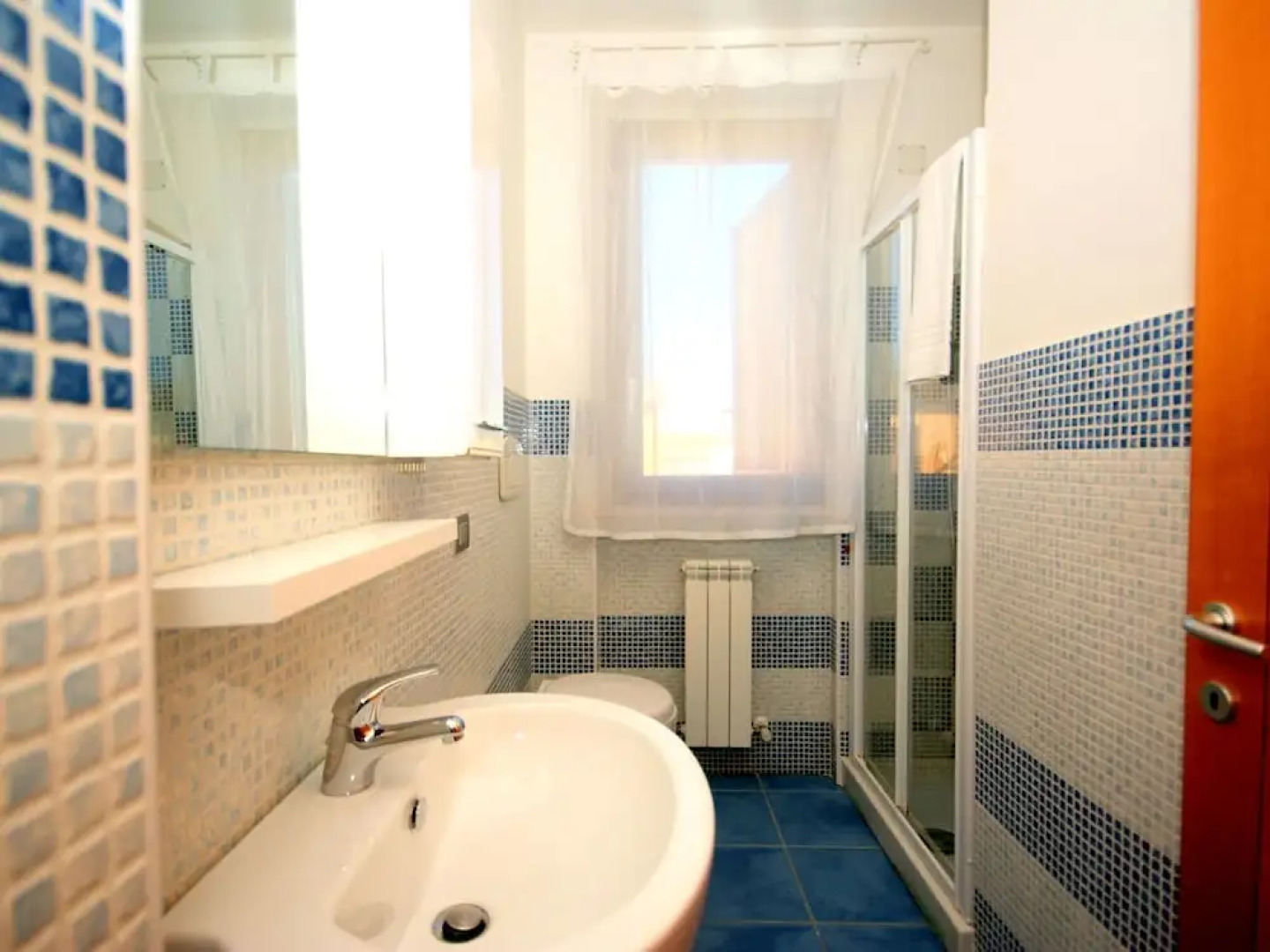 Neat Apartment With air Conditioning Near the Beach