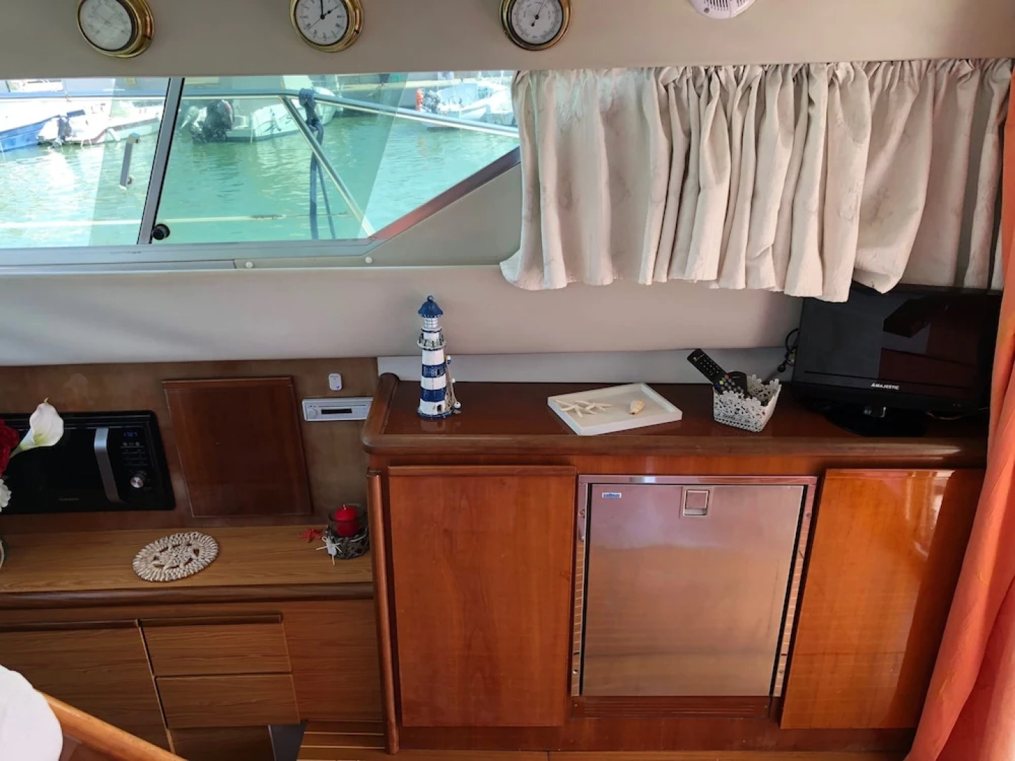 Yacht Suite San Vincenzo