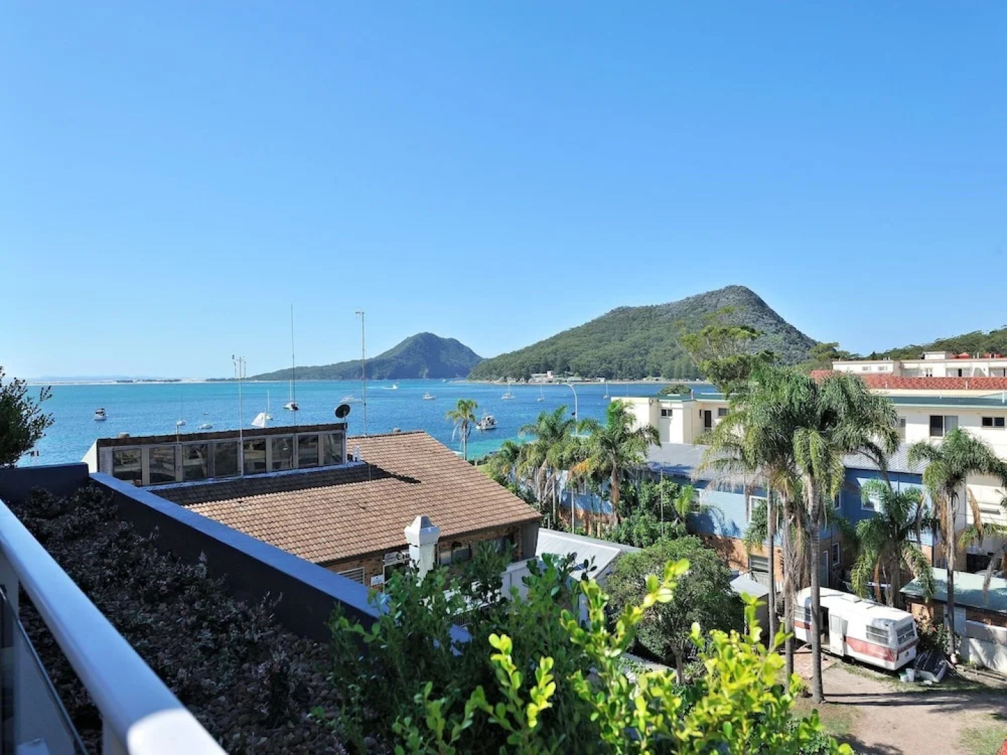 Aura Unit 12 - Shoal Bay