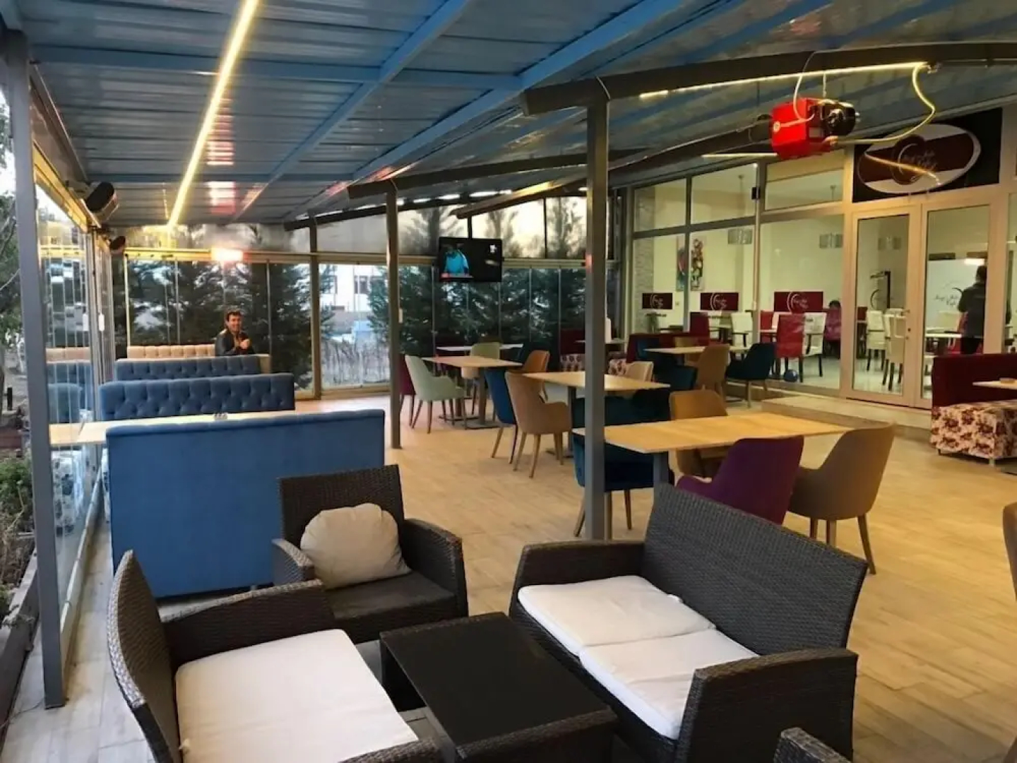 Sedapark Hotel