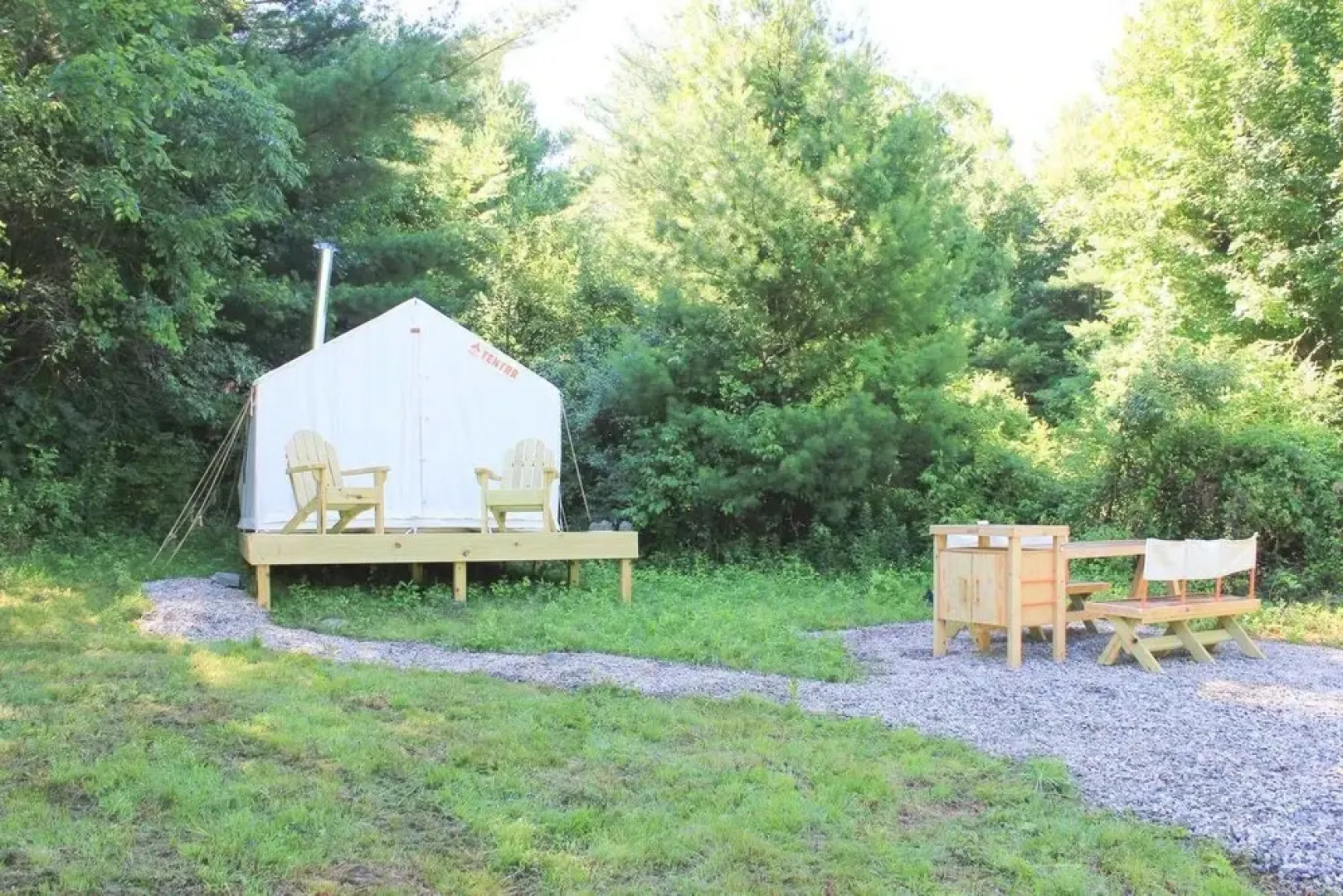 Tentrr - Black Rabbit Farm