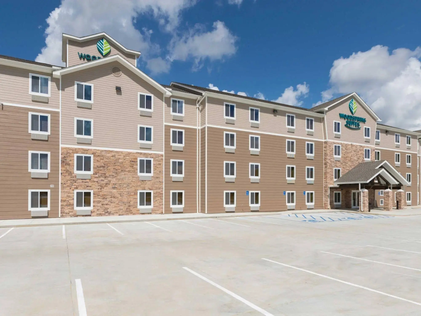 WoodSpring Suites Lafayette