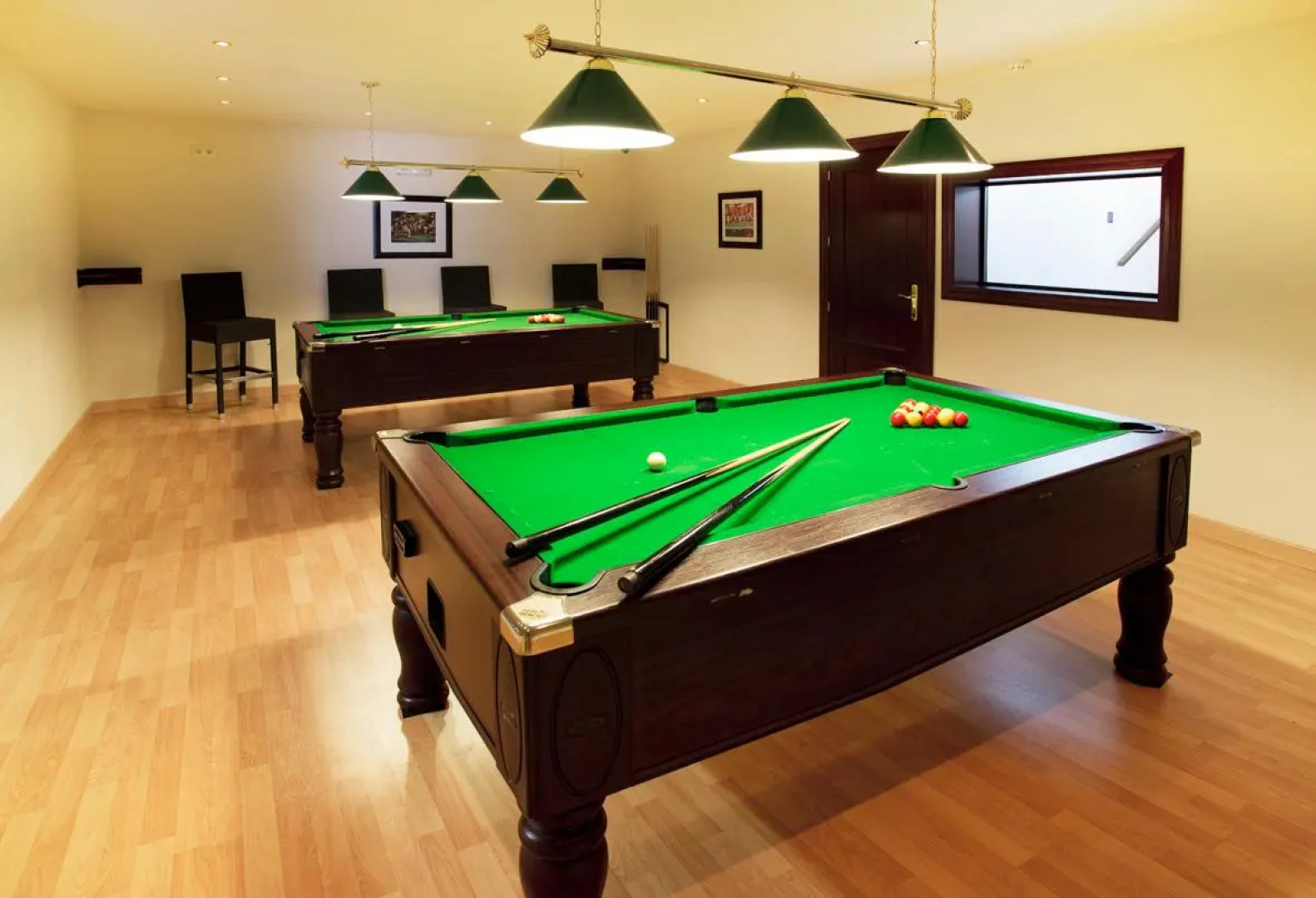 Sunset Beach Club Hotel Apartments