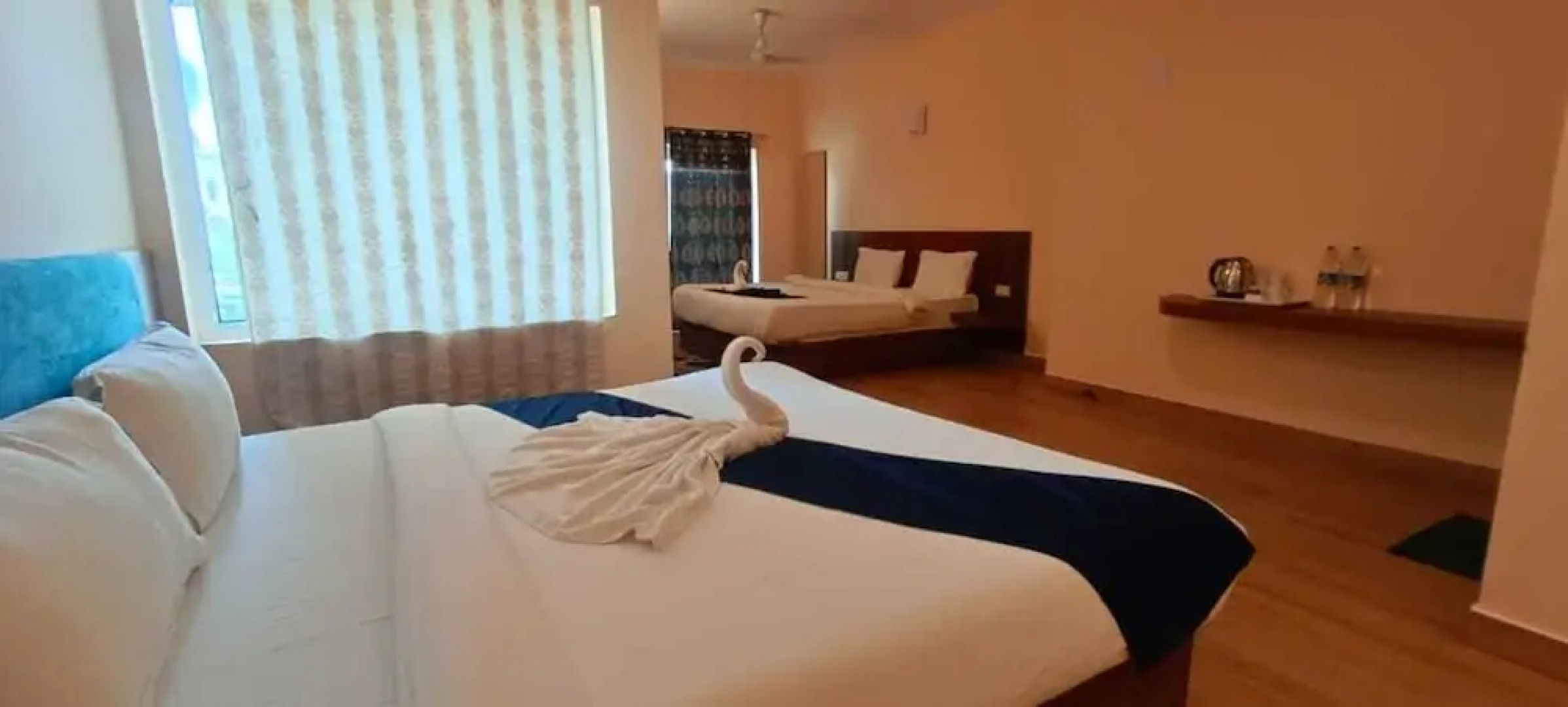 Hotel Sagar Tarang (Berries Group)