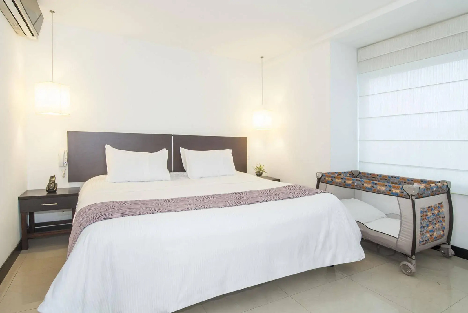 Travelers Atlantis Suites