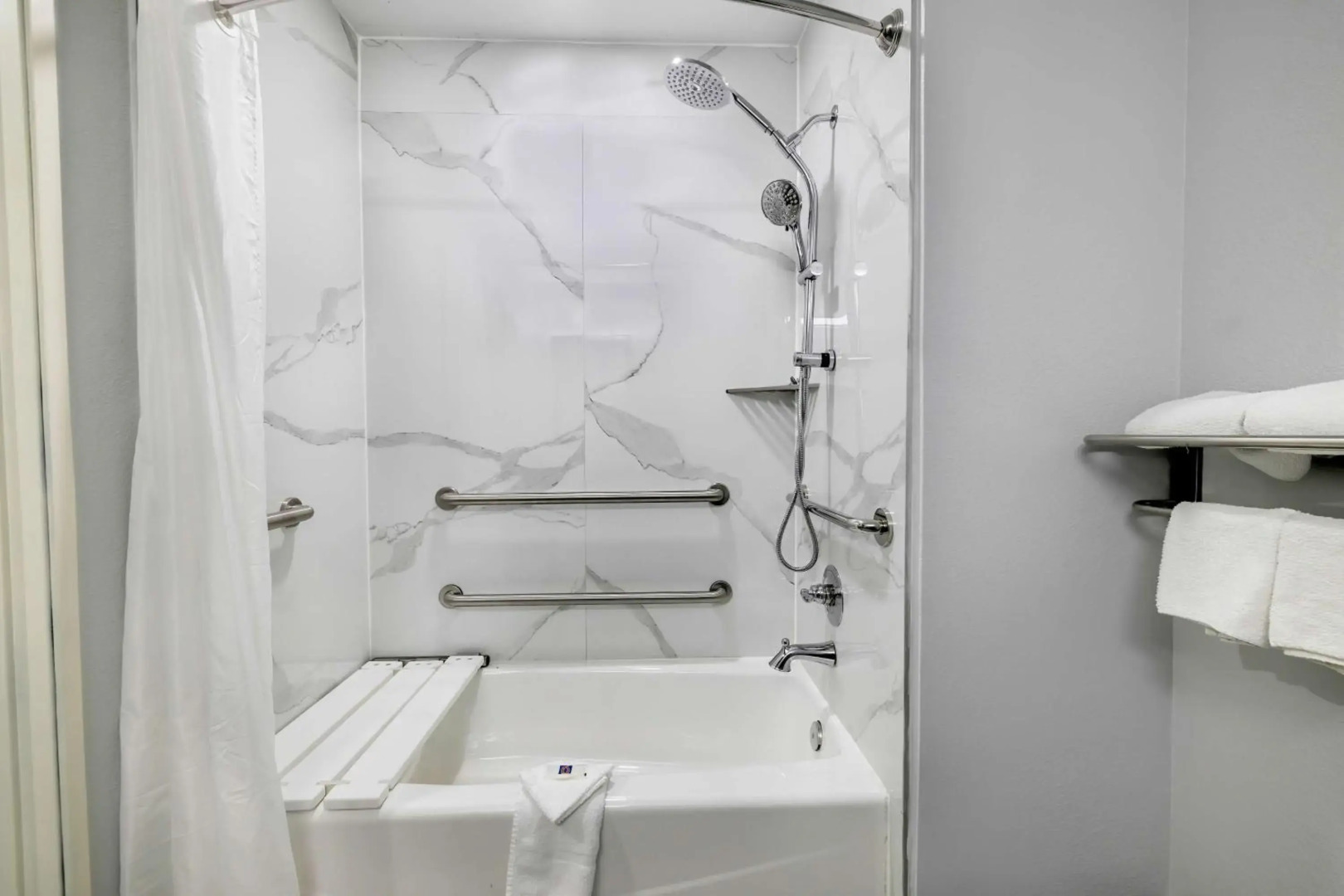 Motel 6 Fort Worth, TX - Burleson