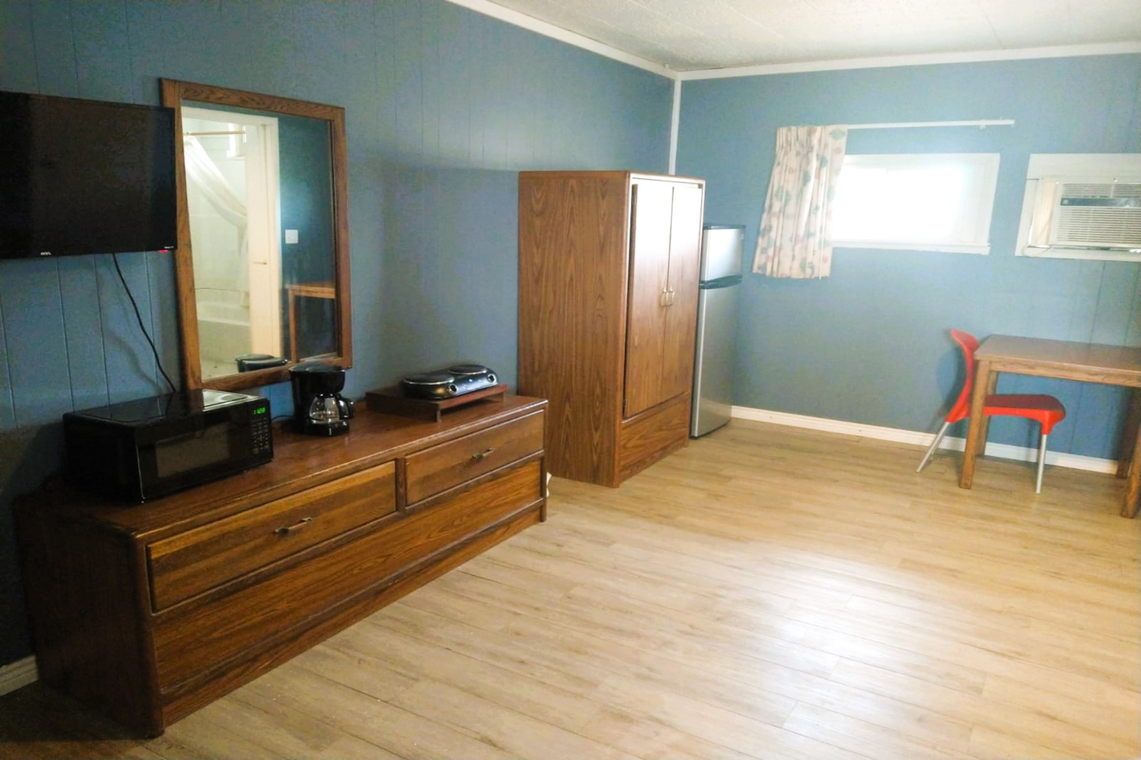 Love Hotels Desert Inn & RV by OYO at Boysen Wind River WY