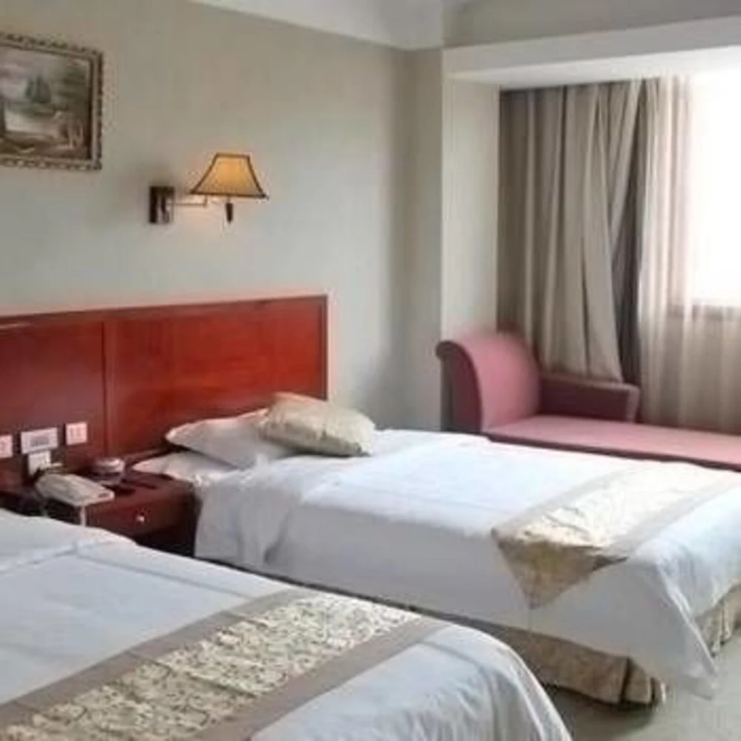 Everight International Liz Fortman Hotel