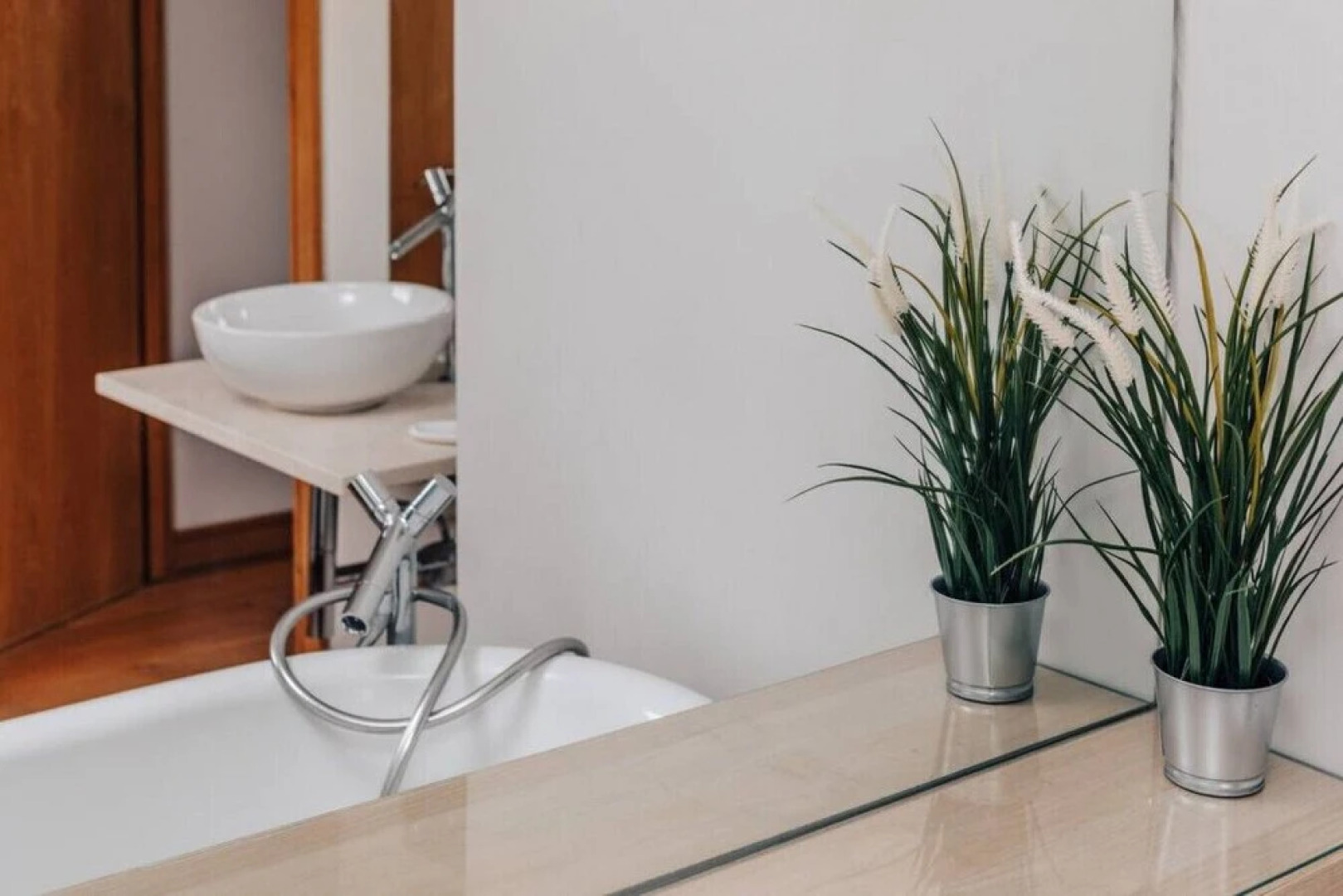 The Herringbone - 3 Bed With Parking Pet Friendly