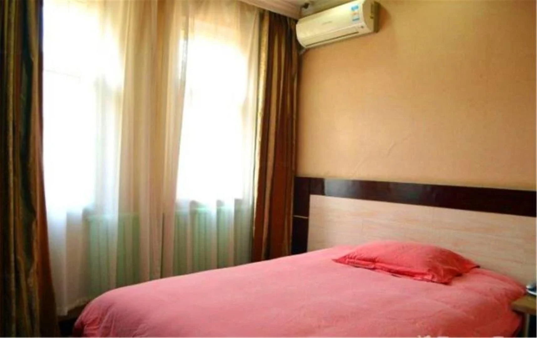 Hohhot Jiahong Home Inn Ulanqab East Street 4th Branch