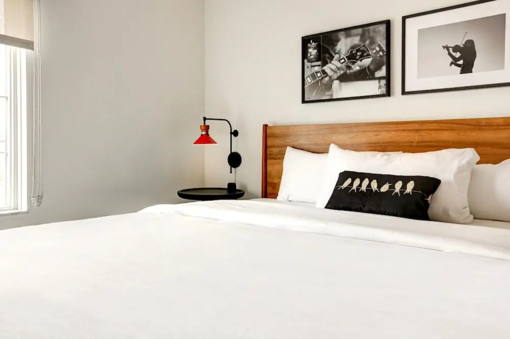 Elwood Hotel & Suites