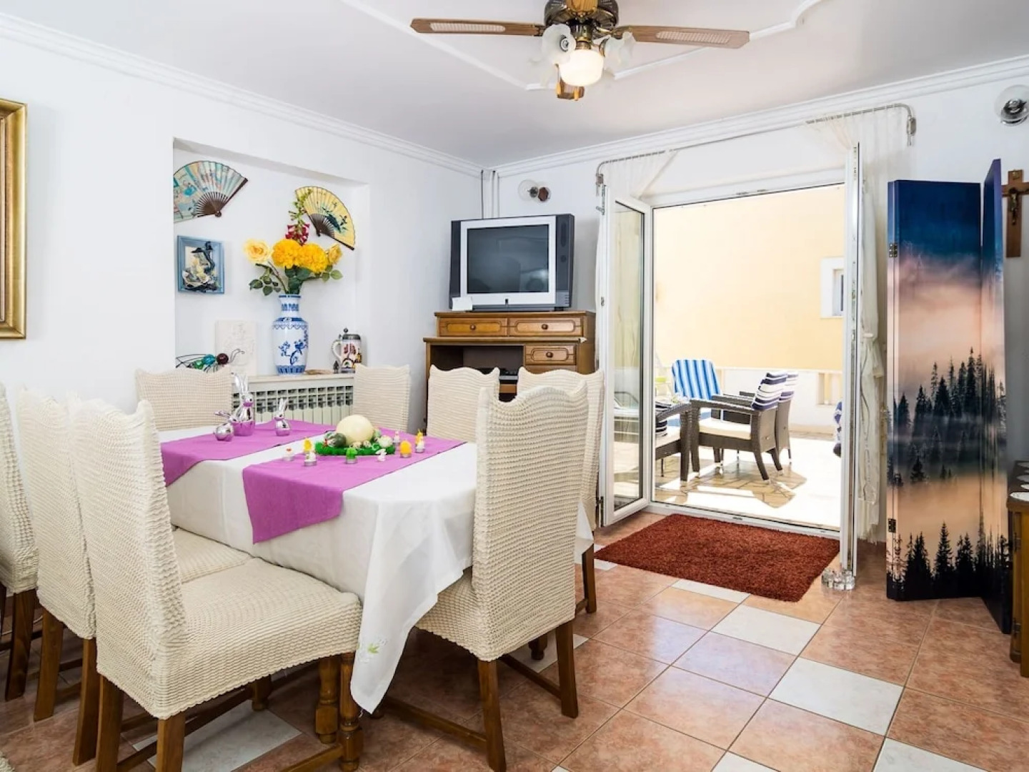 Aesthetic Holiday Home in Plano With Private Terrace