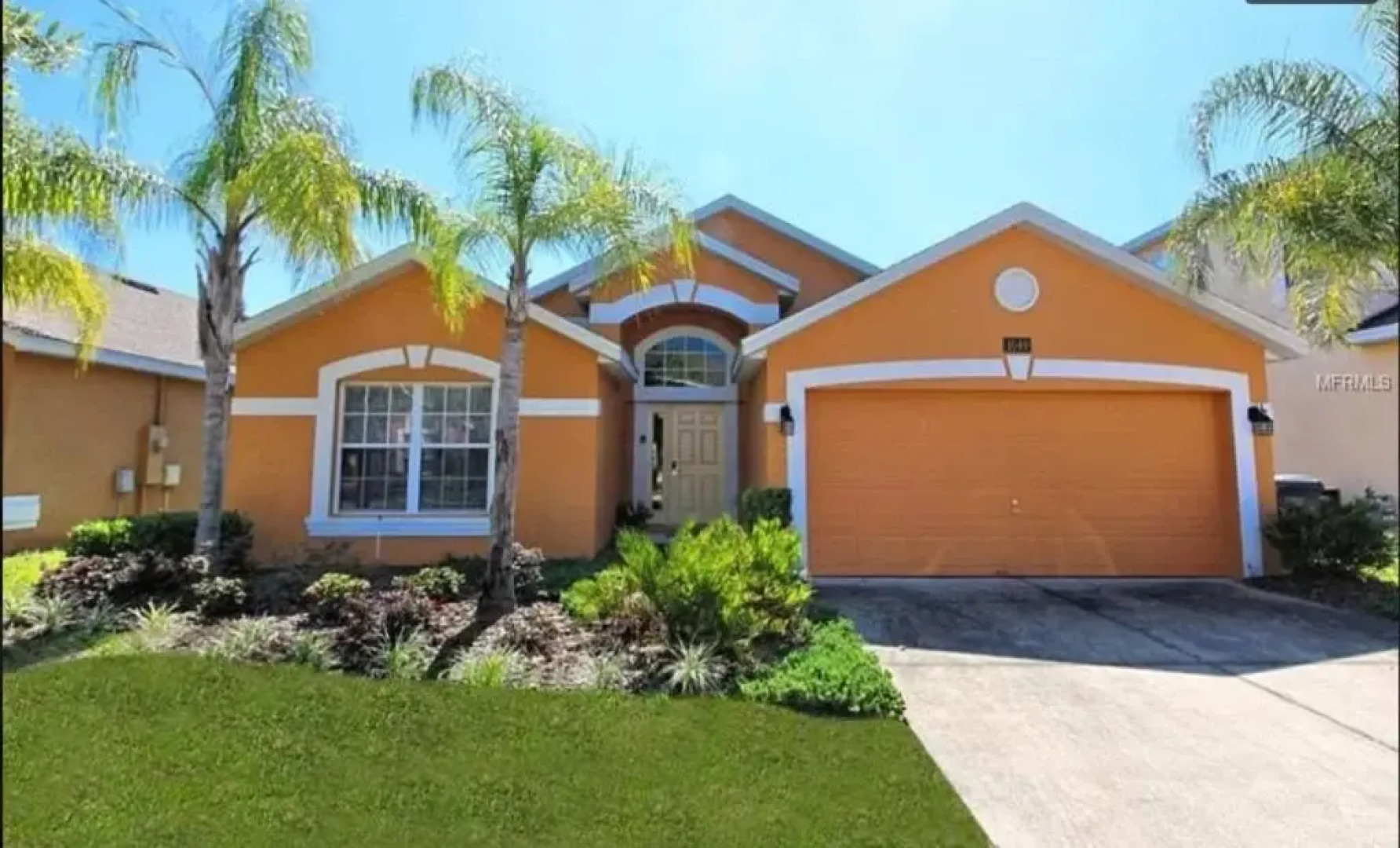 Fabulous 3 Bed Villa - Privacy & South Facing Pool, Davenport, US