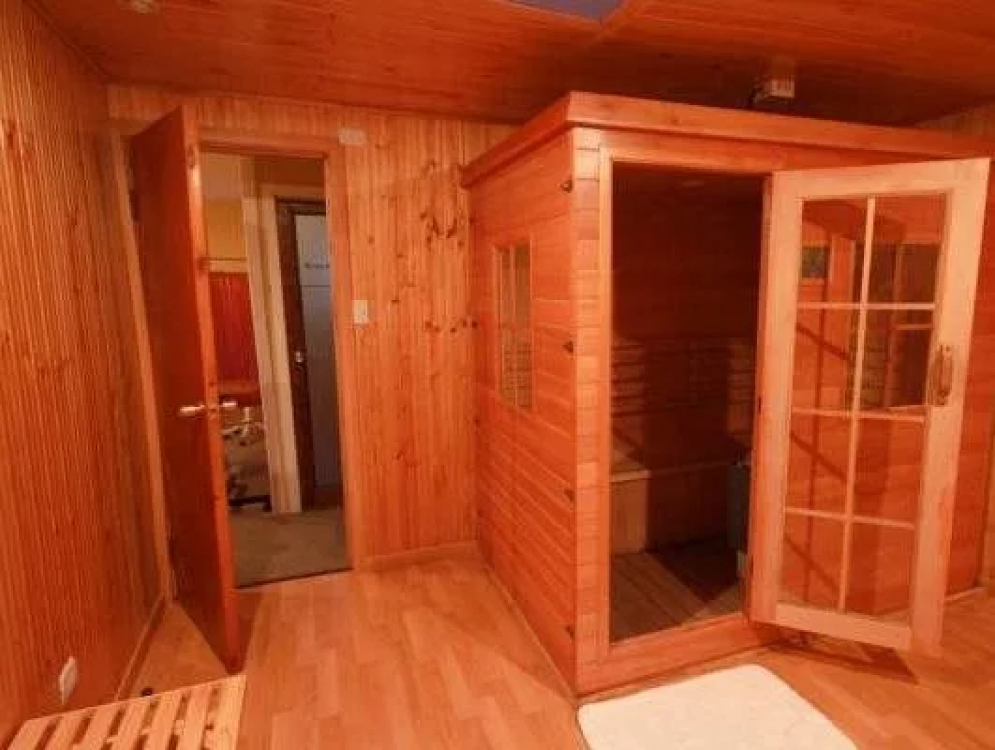 Amable Hotel Don Lucas