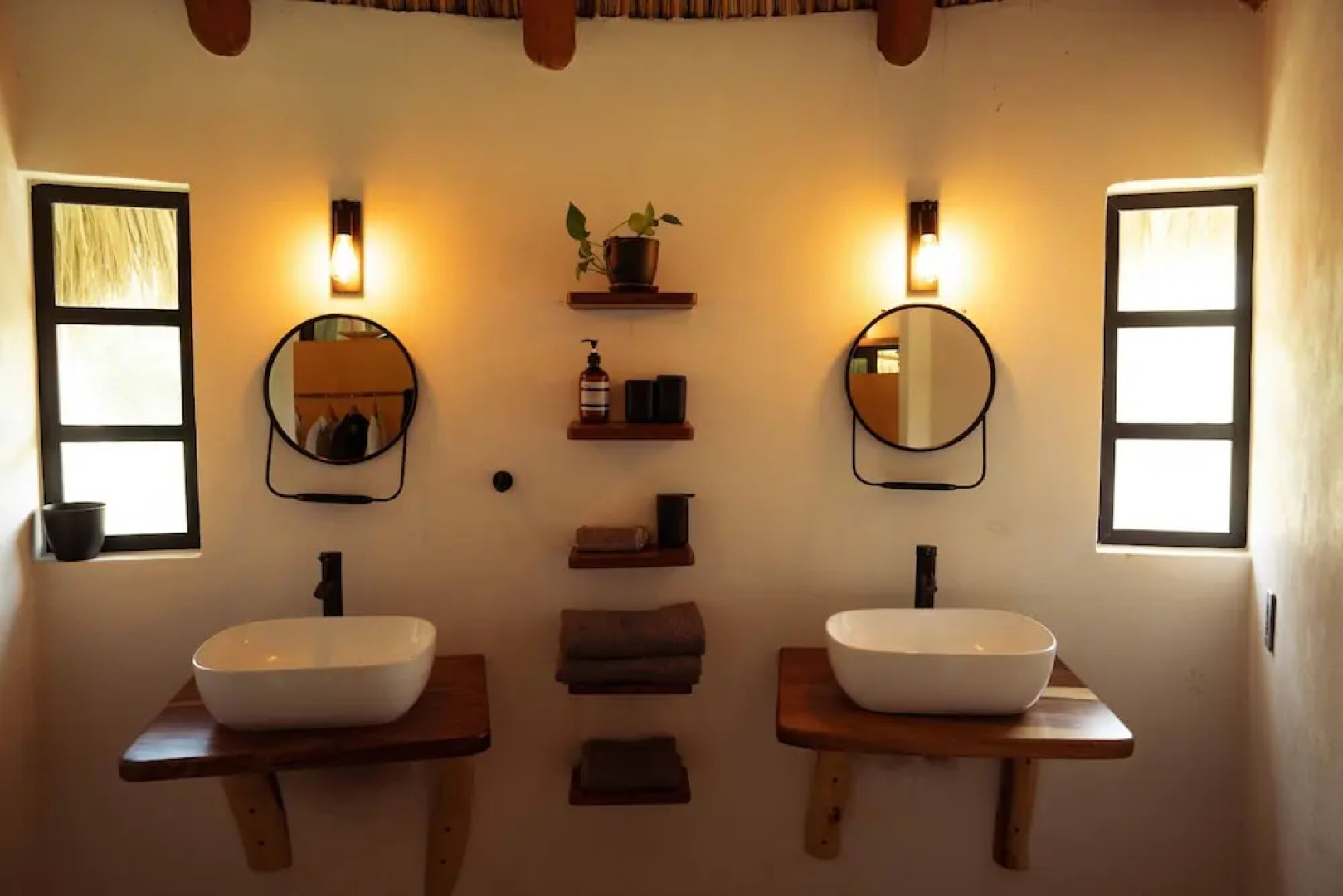 Villas Oasis Bungalow Top