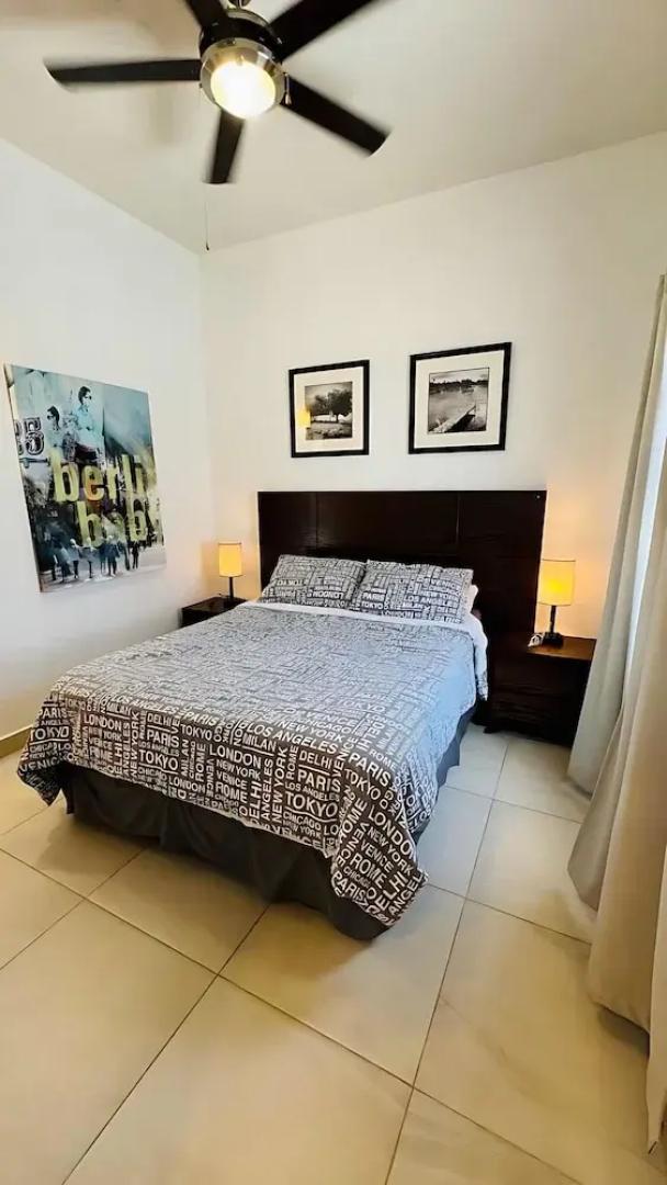 Modern 1 Bedroom Guesthouse - Free Bikes - Huge Patio - Gym - Pickleball Court