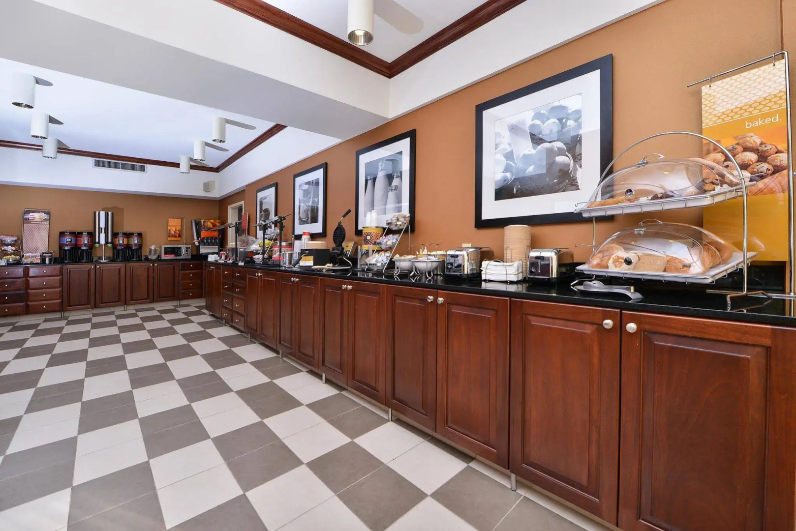 Hampton Inn Greensboro-Airport