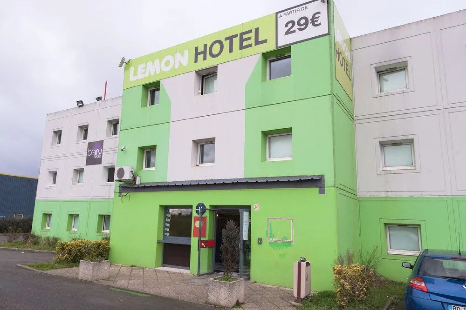 Lemon Hotel - Mery sur Oise/Cergy