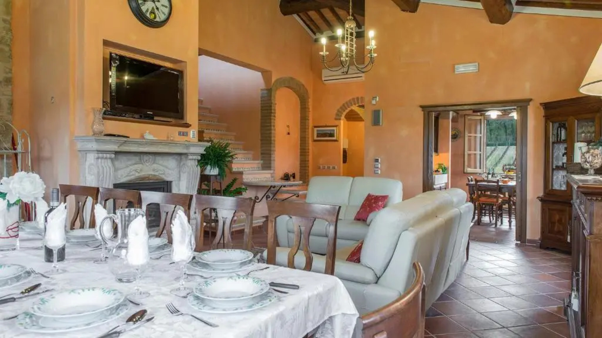 Le Terre Di Nunzio 12