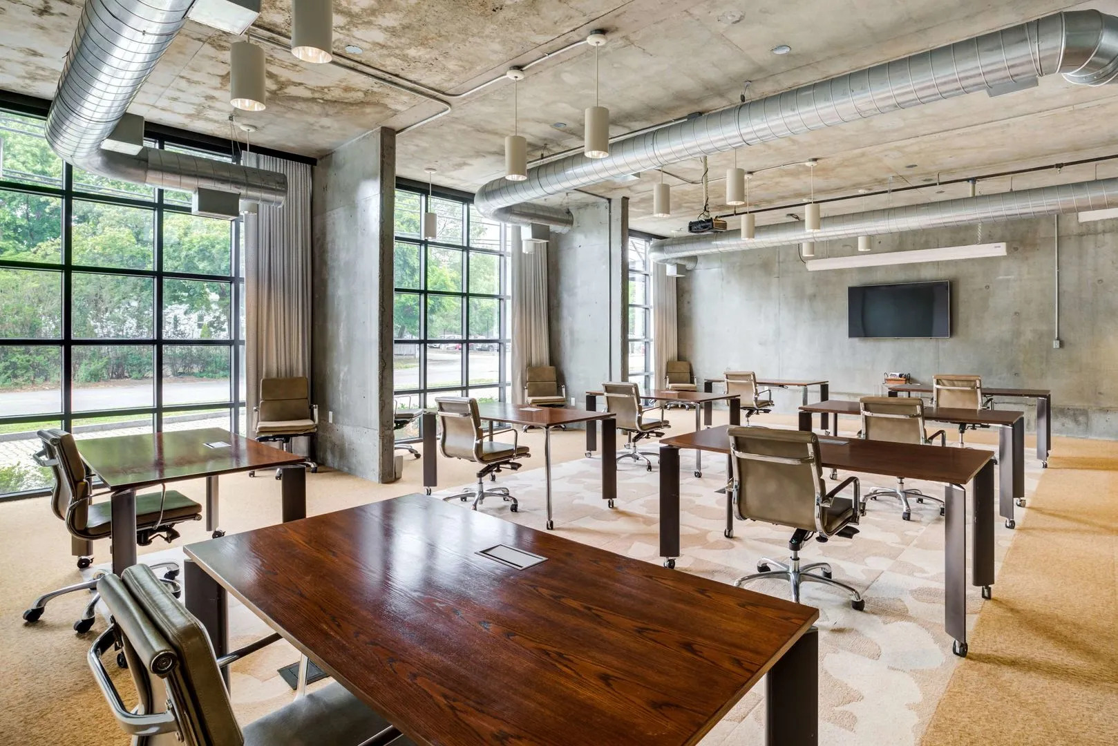 The Loom Hotel Tapestry Collection by Hilton