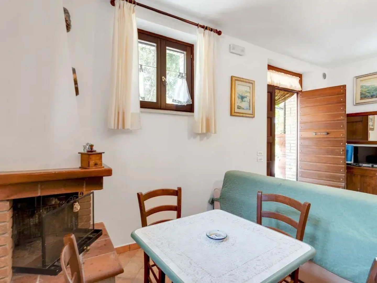 Apartment in Umbria Near Majestic Mountains