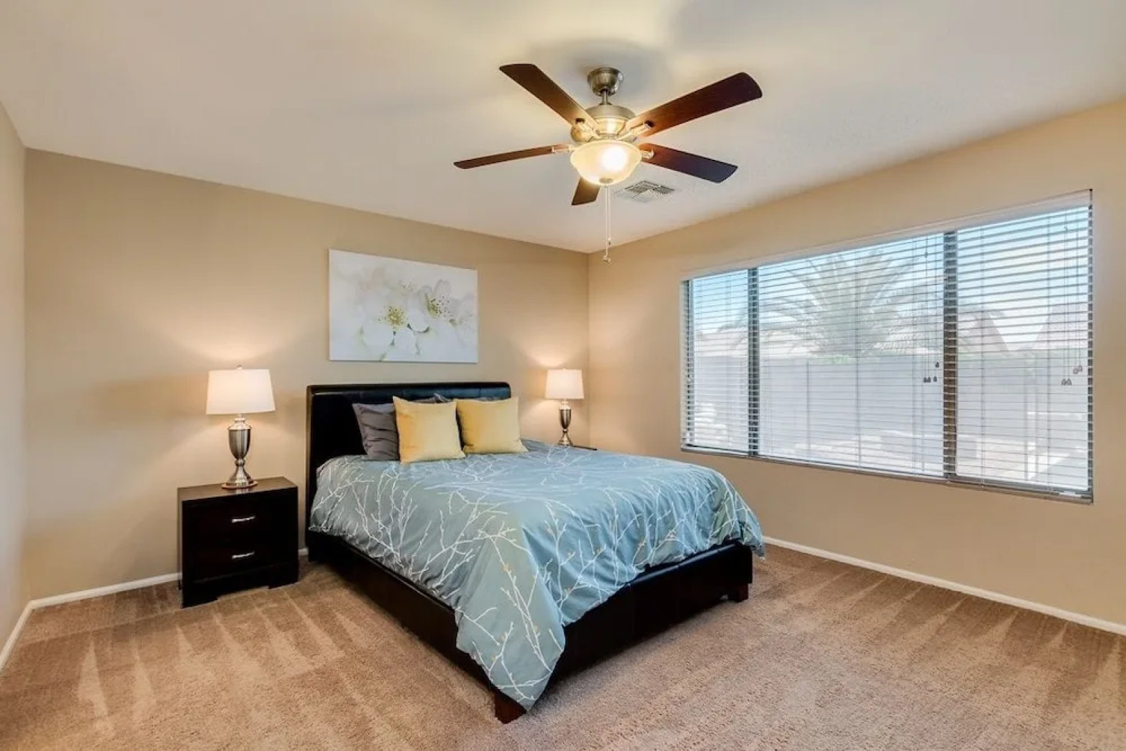 Stratford Place - 4 Br home by RedAwning