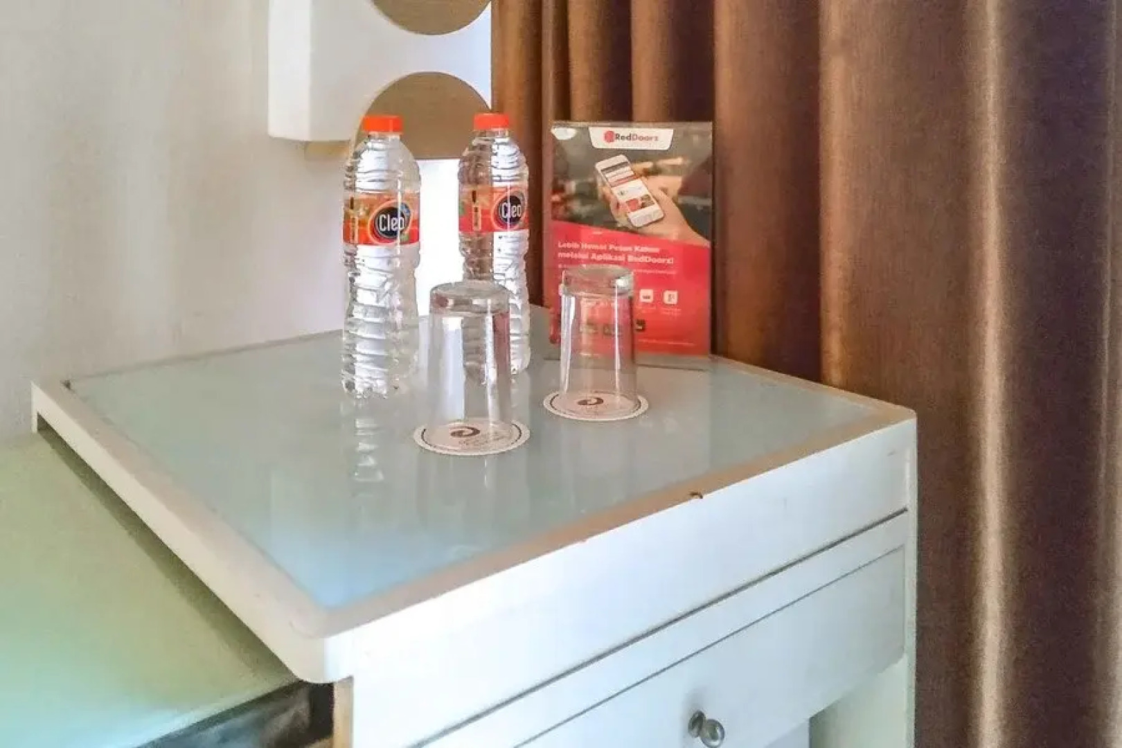 RedDoorz Premium @ Jalan Veteran Bojonegoro