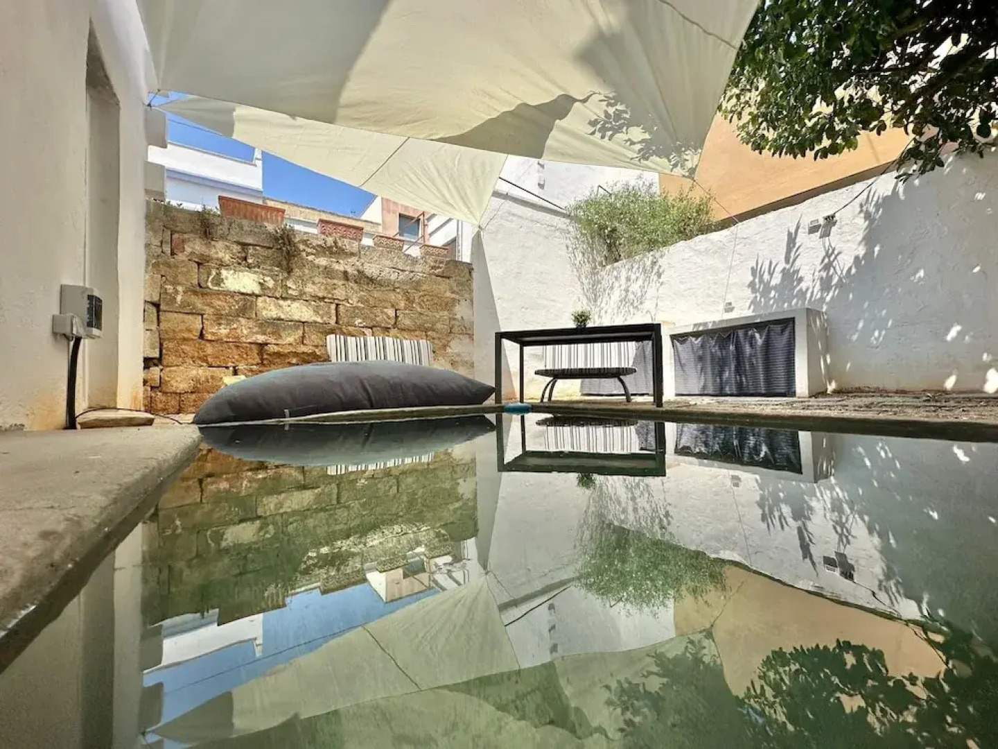 Lu Parmientu With 1 Bedrooms and 1 Bathrooms