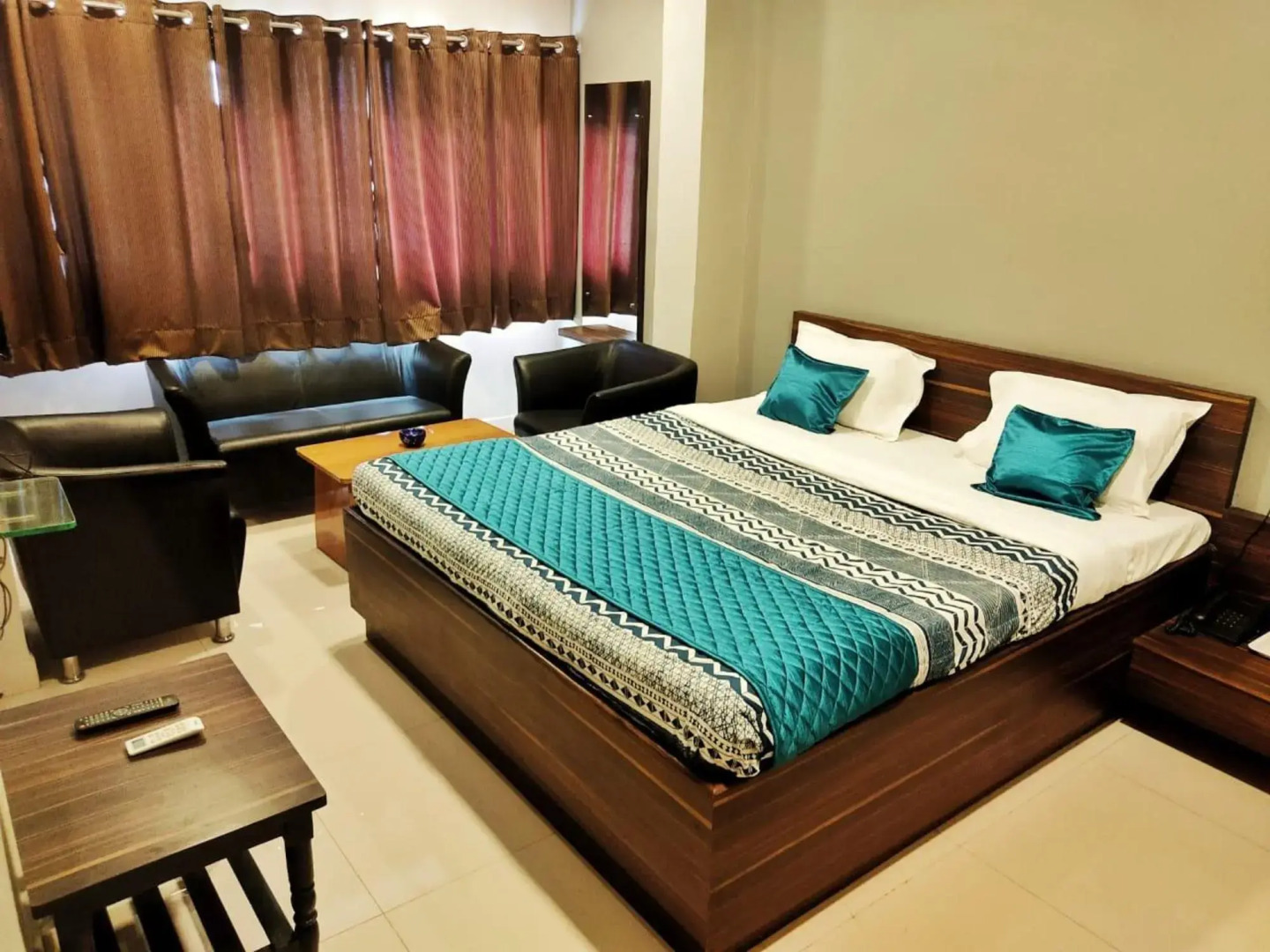 Hotel Dhruva, Solapur ( Pet Friendly )