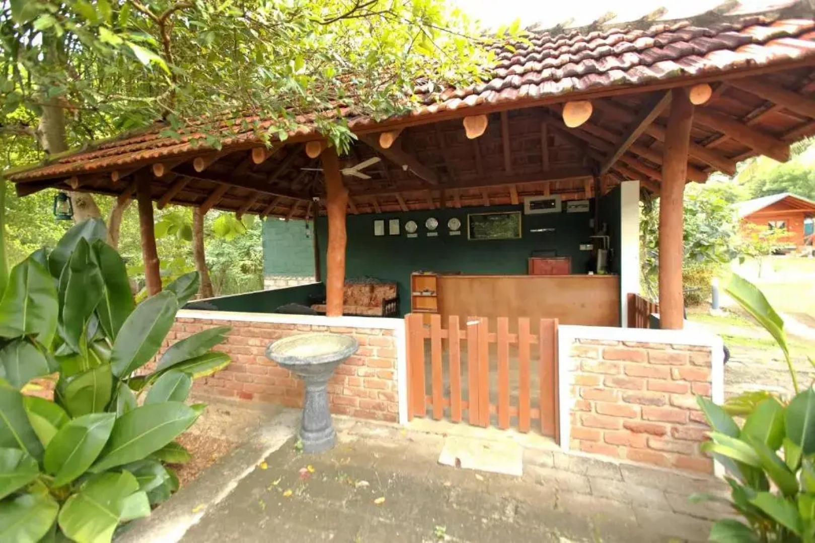 mastodon valley safari resort