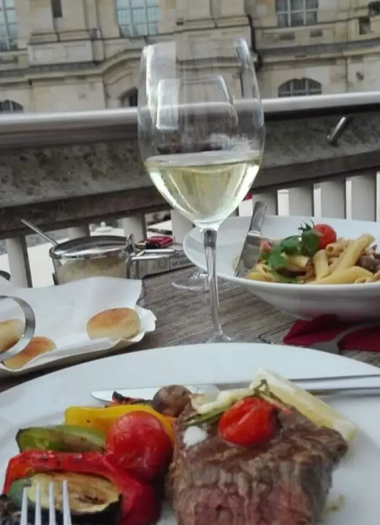 Nice Apartment in Radebeul