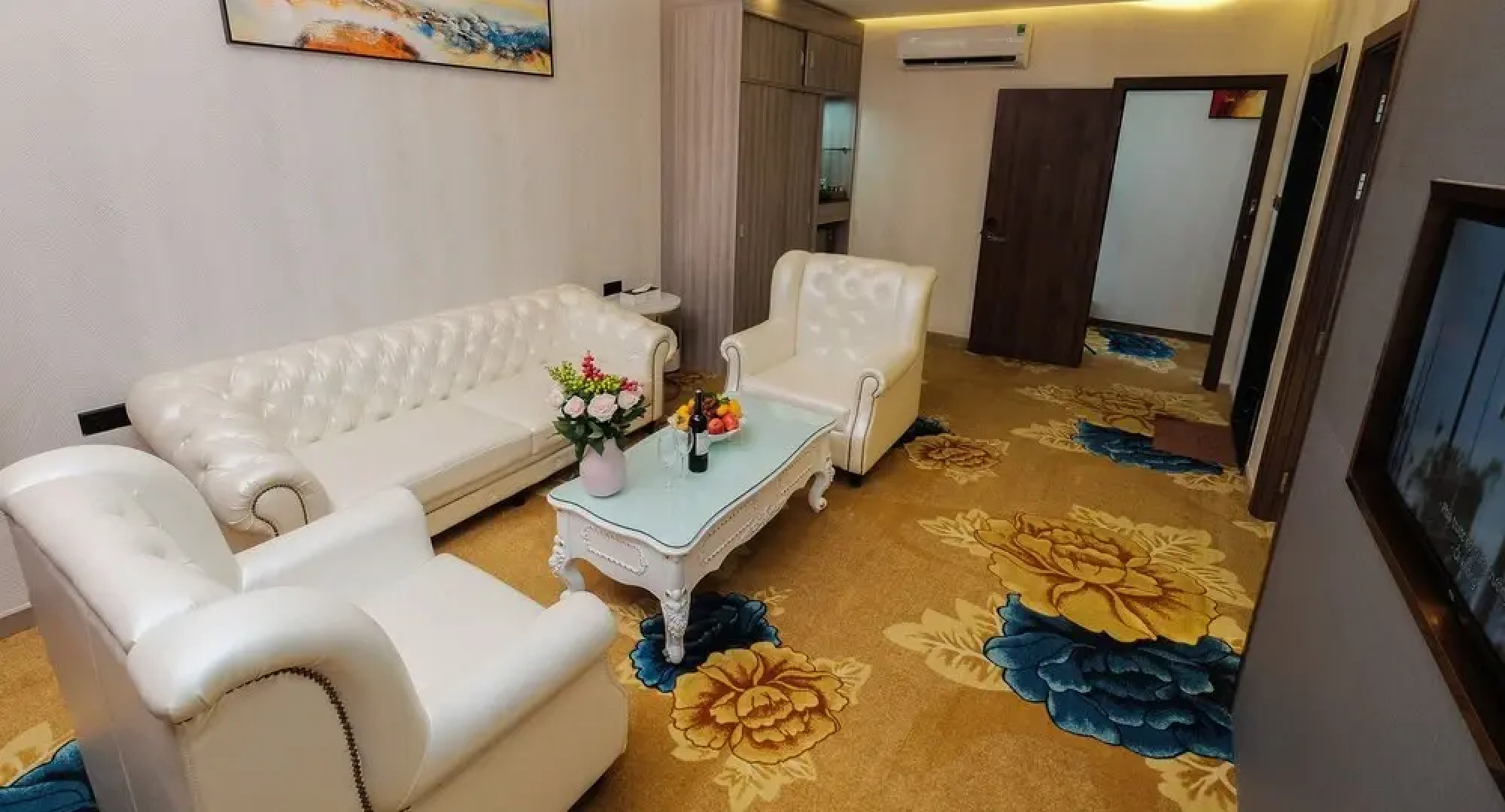 Diamond Hotel