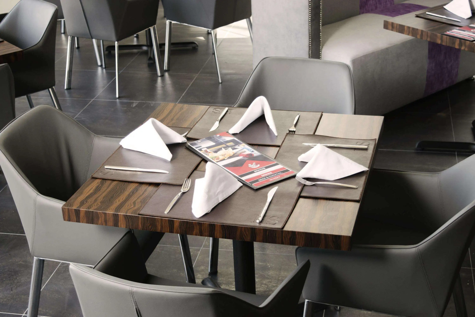 HS HOTSSON Hotel Silao