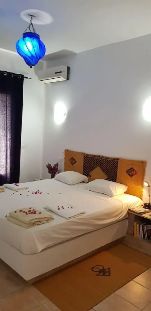 Yasmine Maamoura Beach