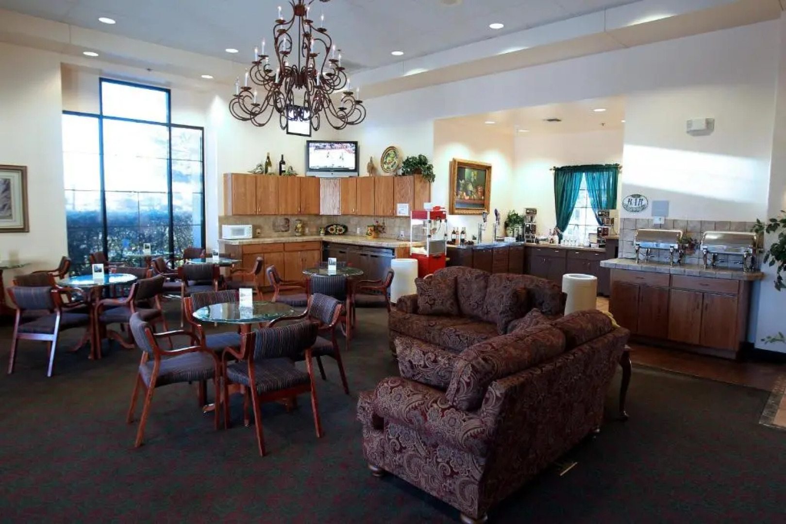 Gateway Studio Suites