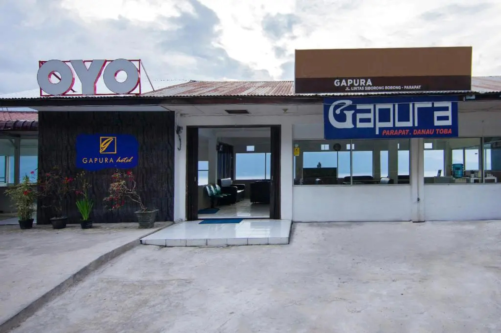 Collection O Gapura Hotel Near Parapat Penatapan Danau Toba