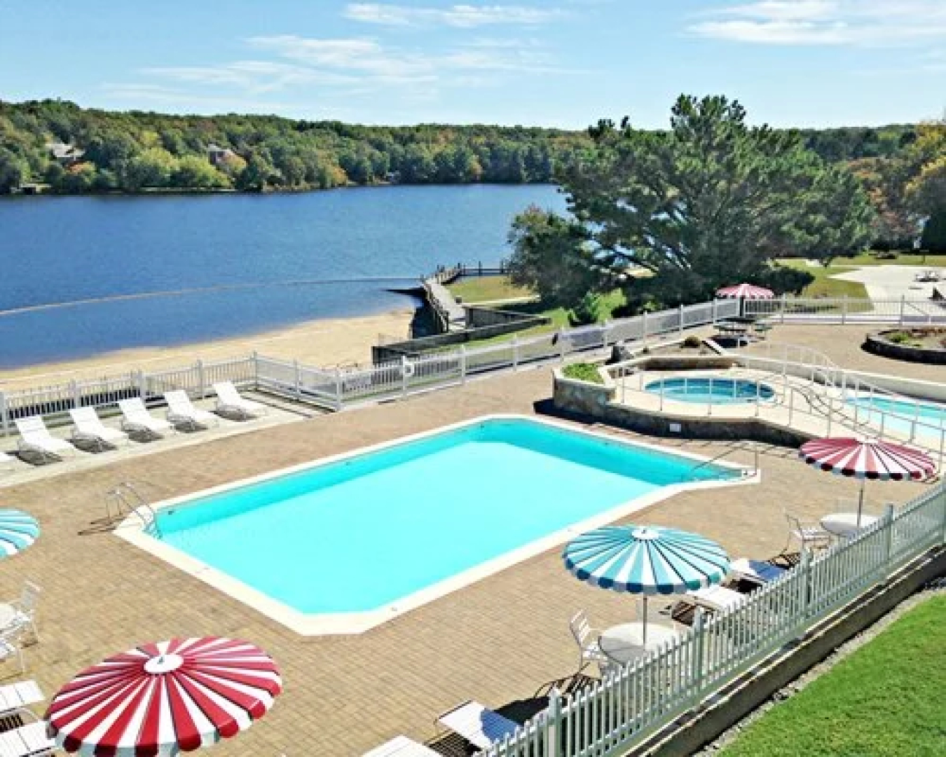 Mariner`s Pointe Resort