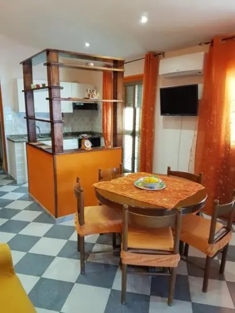 Casa Vacanze via Pola