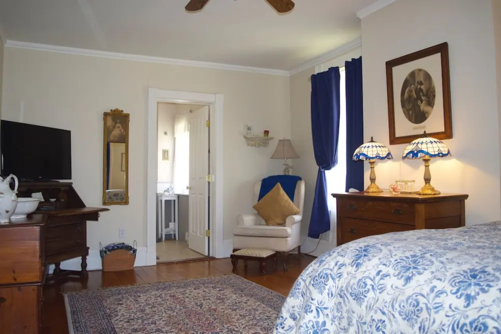 The Pawling House Bed & Breakfast