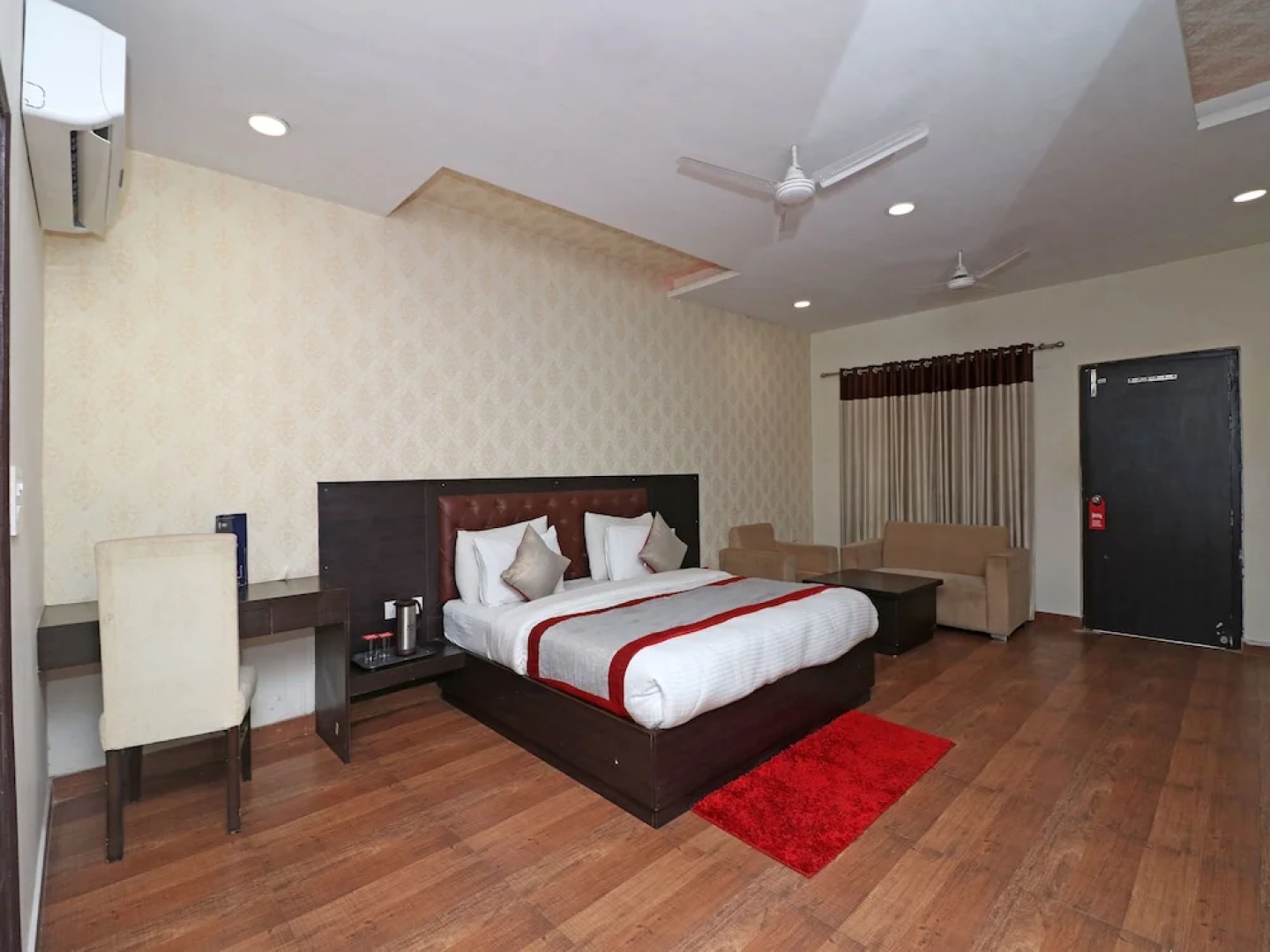 OYO 8620 Sparsh Hotels and Resorts