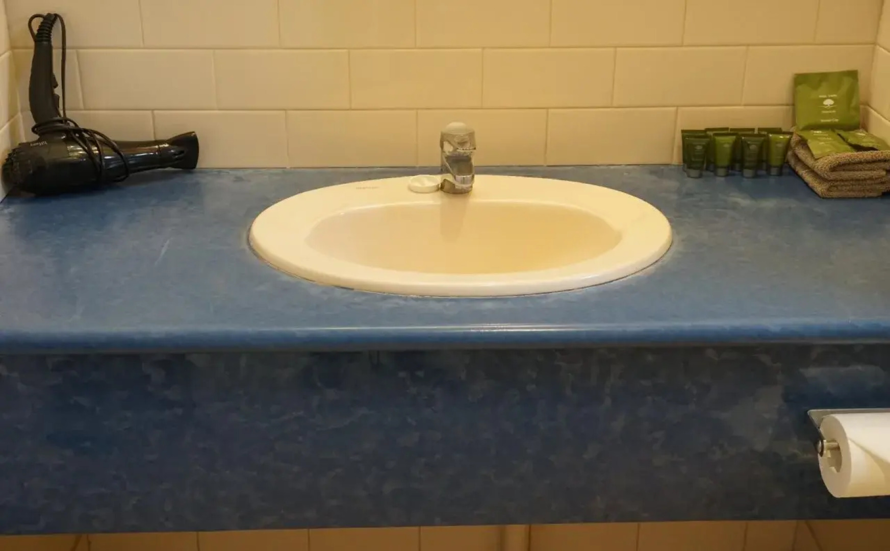 Ashmont Motor Inn & Apartments