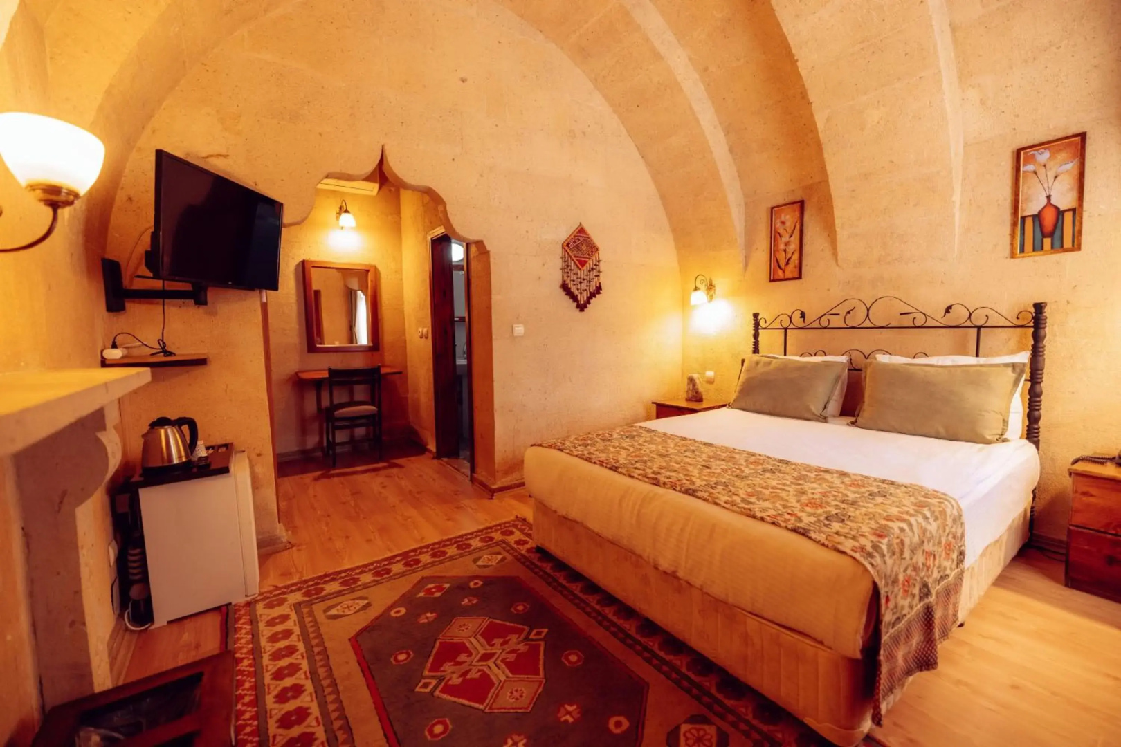 Melis Cave Hotel