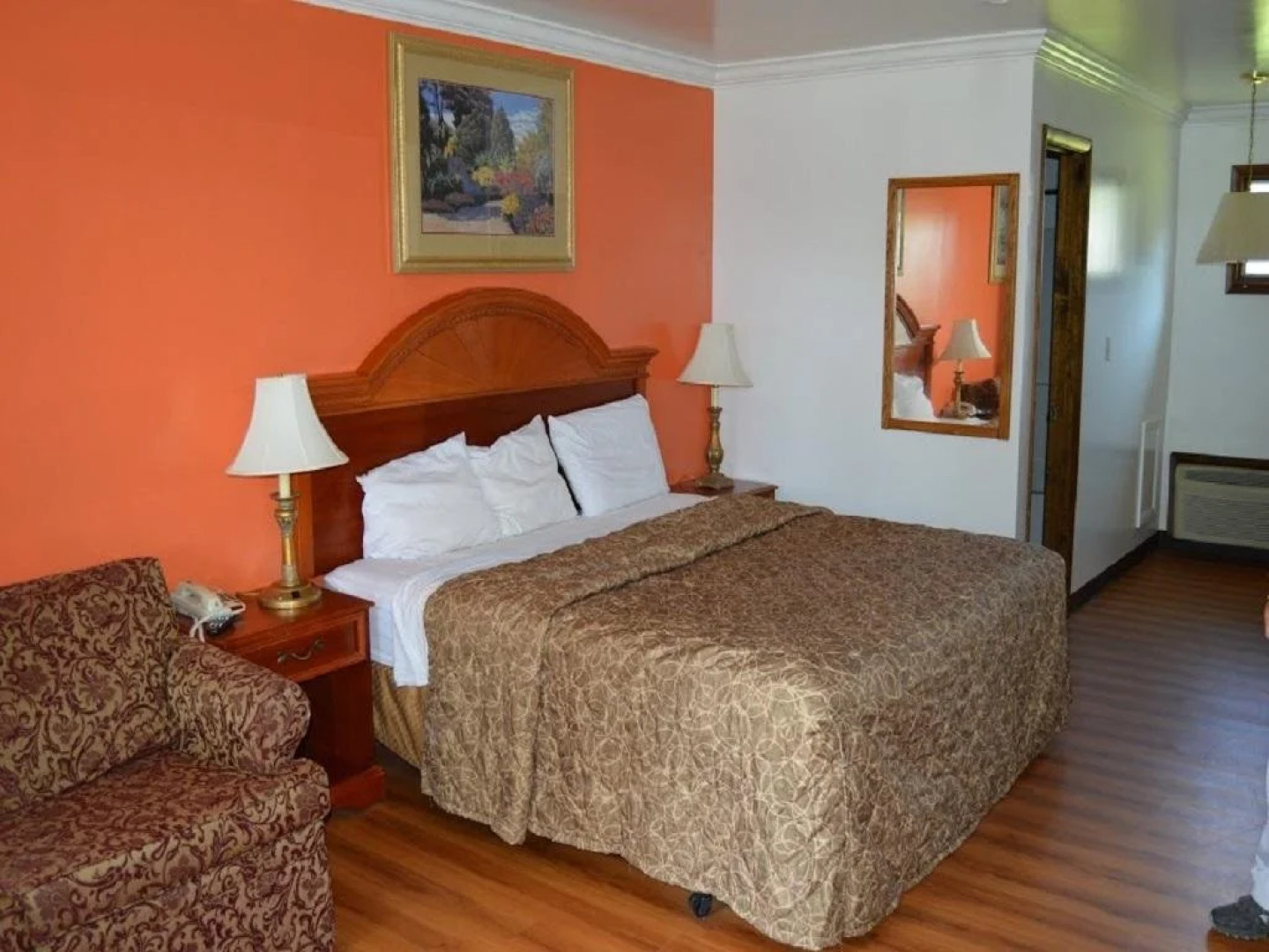 Crisfield Budget Inn