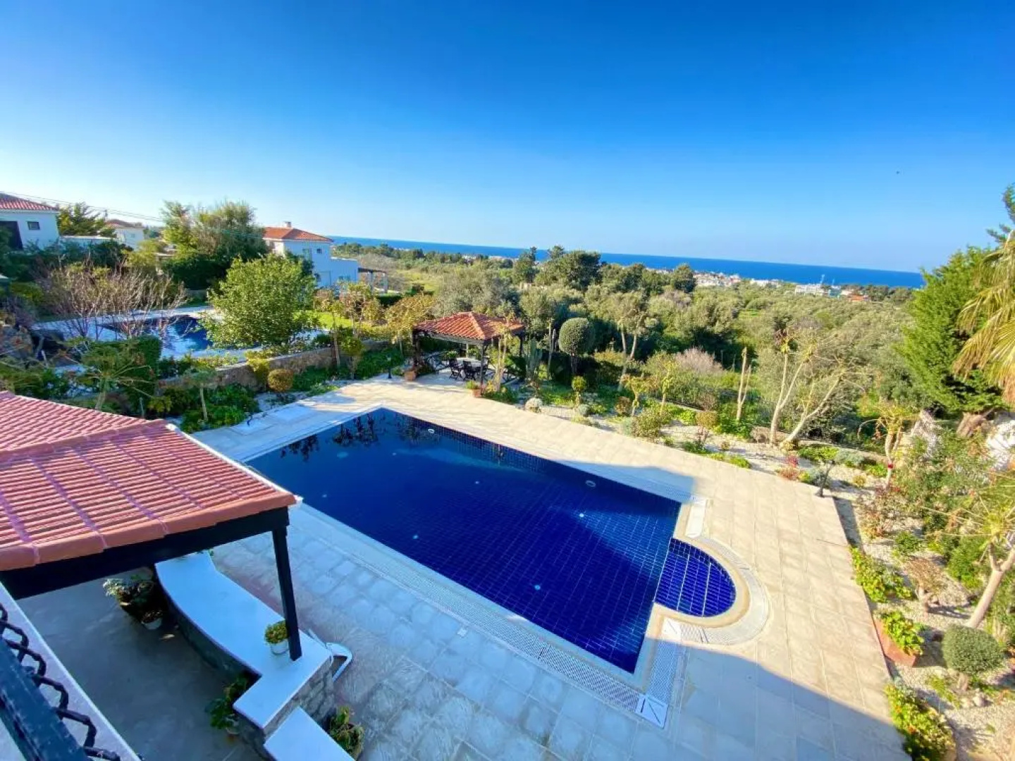 4 Bedroom Deluxe Villa with Mountain and Sea View